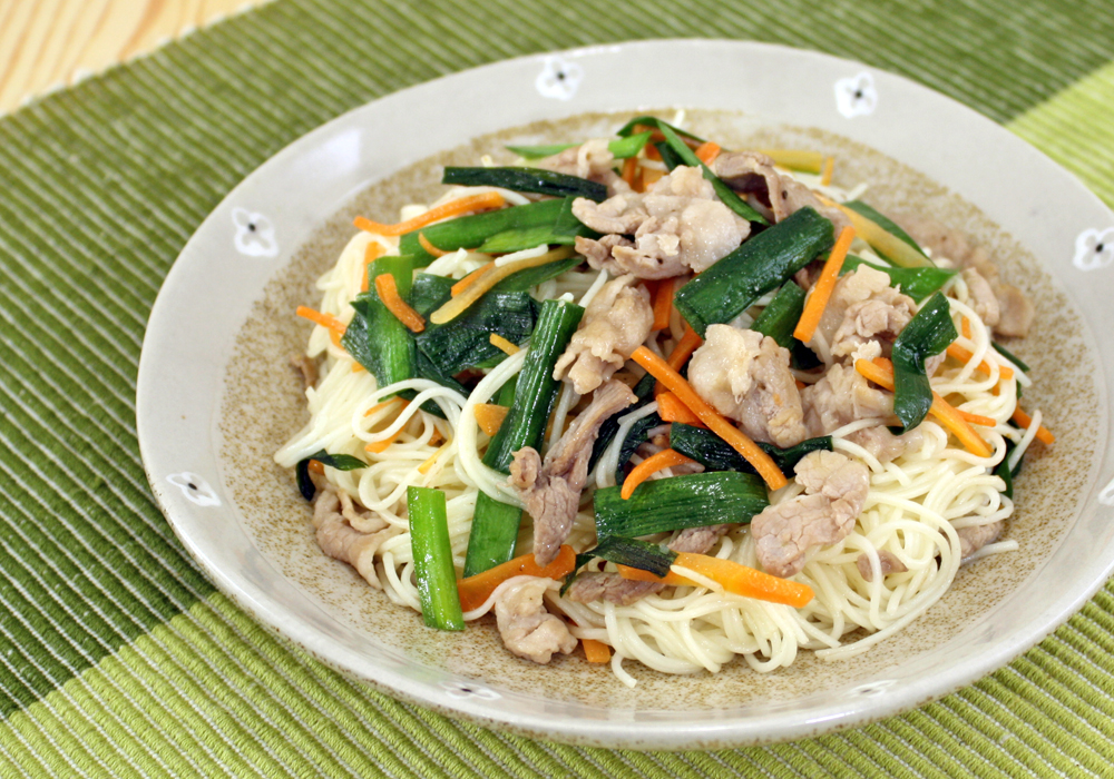 さっぱり塩味の炒めそうめん 旭食品株式会社