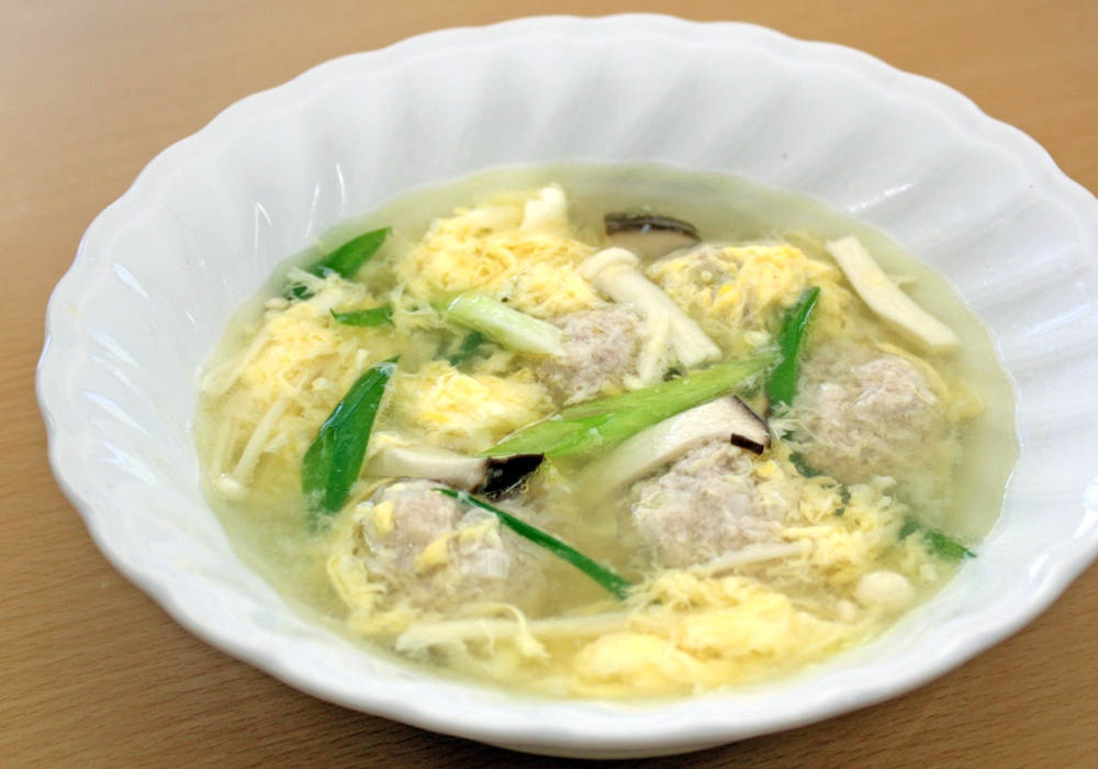 鶏団子の卵スープゆず胡椒塩風味